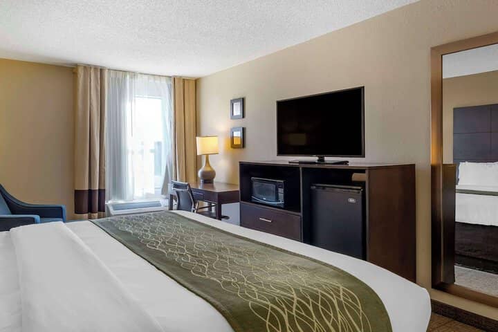 Room 14 of 40